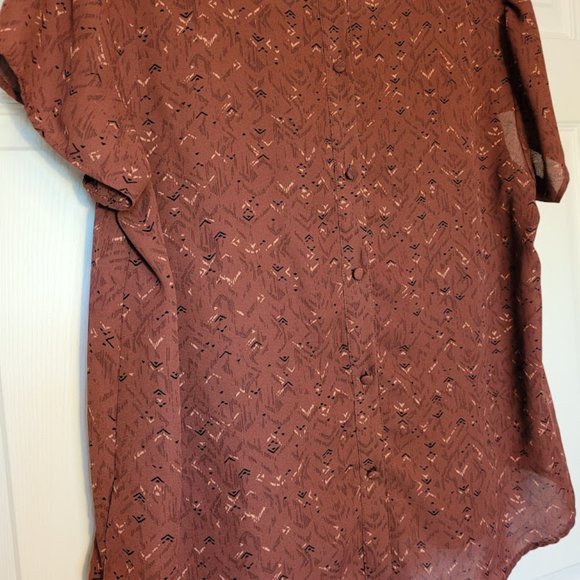 Torrid Abbey Geo Georgette Button Back Plus Size Top Flowy Wrinkle Free Western - Picture 4 of 12